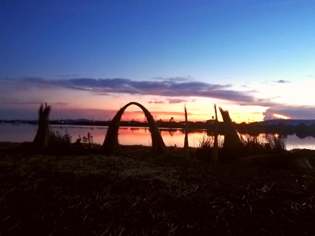 Ecoturismo, Los Uros Puno Extérieur photo